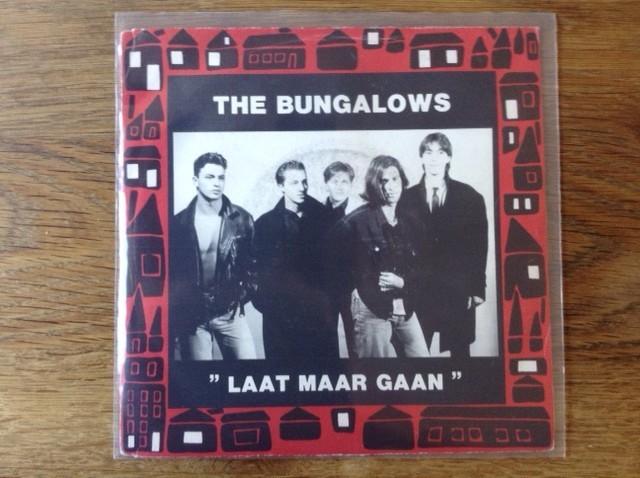 single the bungalows, Pochette photo, Enlèvement ou Envoi, Rock et Metal