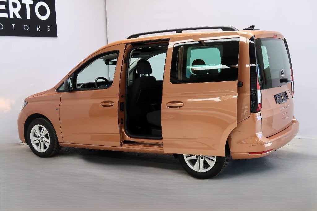 Volkswagen Caddy TSI 5plaatsen, Auto's, Voorwielaandrijving, Parkeersensor, 1498 cc, Caddy Combi
