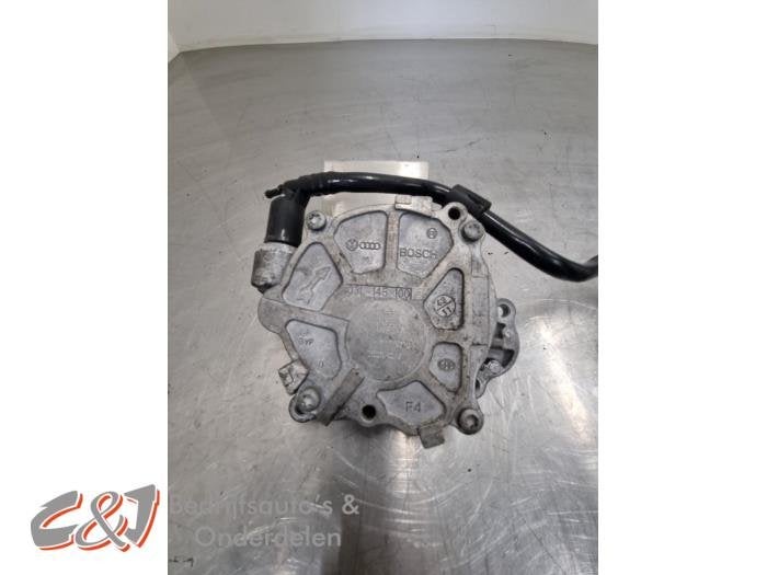 Pompe à vide (diesel) d'un Volkswagen Caddy, Volkswagen, -, 3 mois de garantie, Utilisé