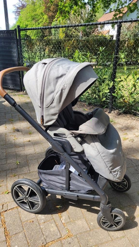Complete set buggy en reiswieg Nuna, Enfants & Bébés, Buggys, Enlèvement, Couverture pieds