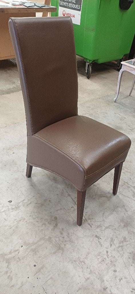 Stoelen in kunstleer, Huis en Inrichting, Ophalen, Bruin, Leer, Zo goed als nieuw