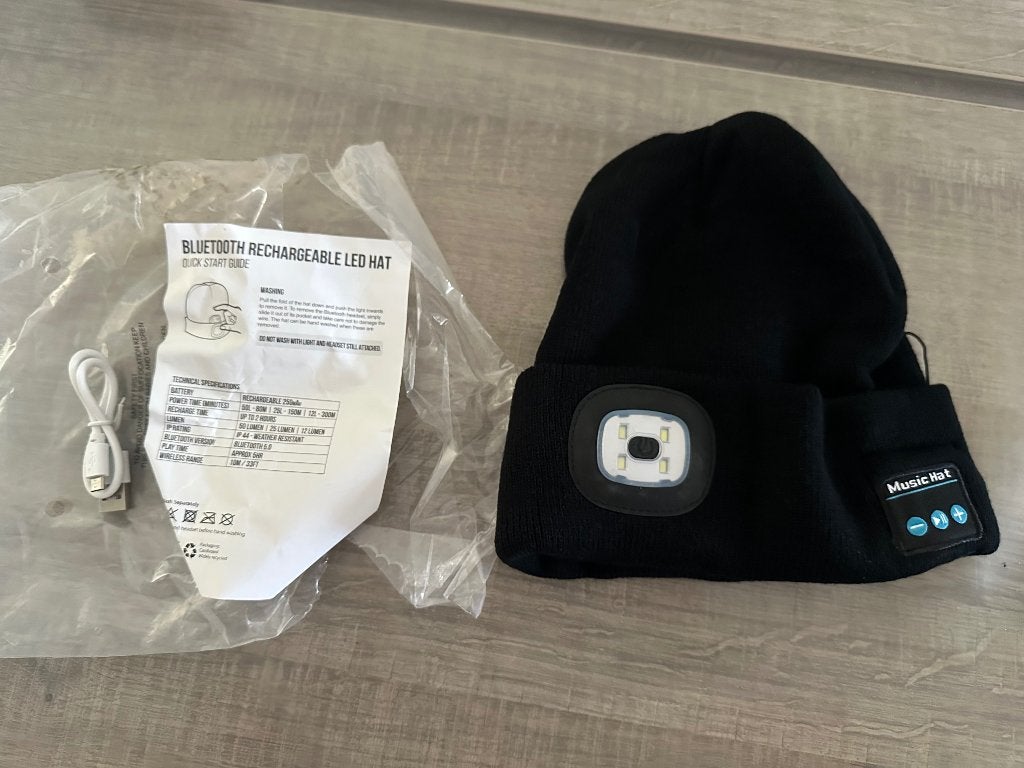 Muts met lampje en bluetooth, Kleding | Heren, Mutsen, Sjaals en Handschoenen, Ophalen, Zo goed als nieuw, Muts