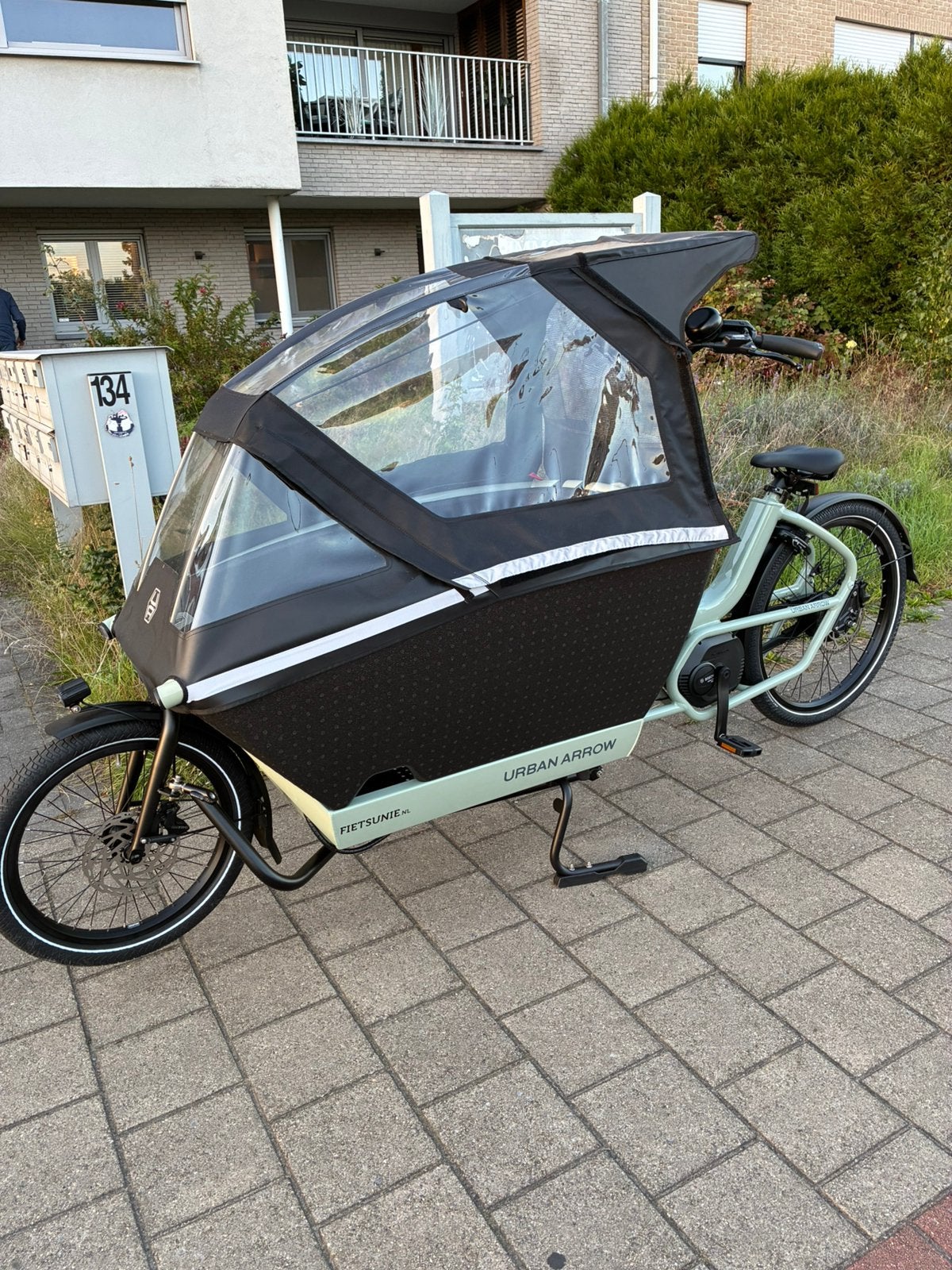 Urban Arrow Family Classic Sage Green-20km-1 maand oud, Ophalen, Zo goed als nieuw