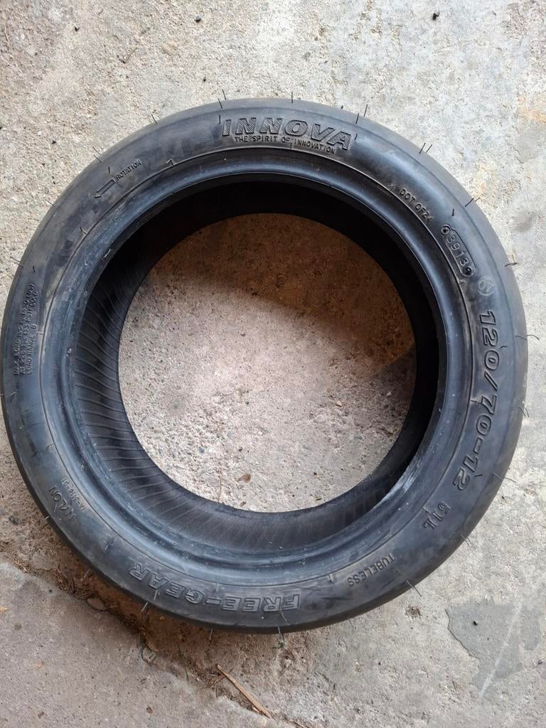 2 stuks Scooter banden 120/70/12.    R12. Inch nieuw, Ophalen of Verzenden