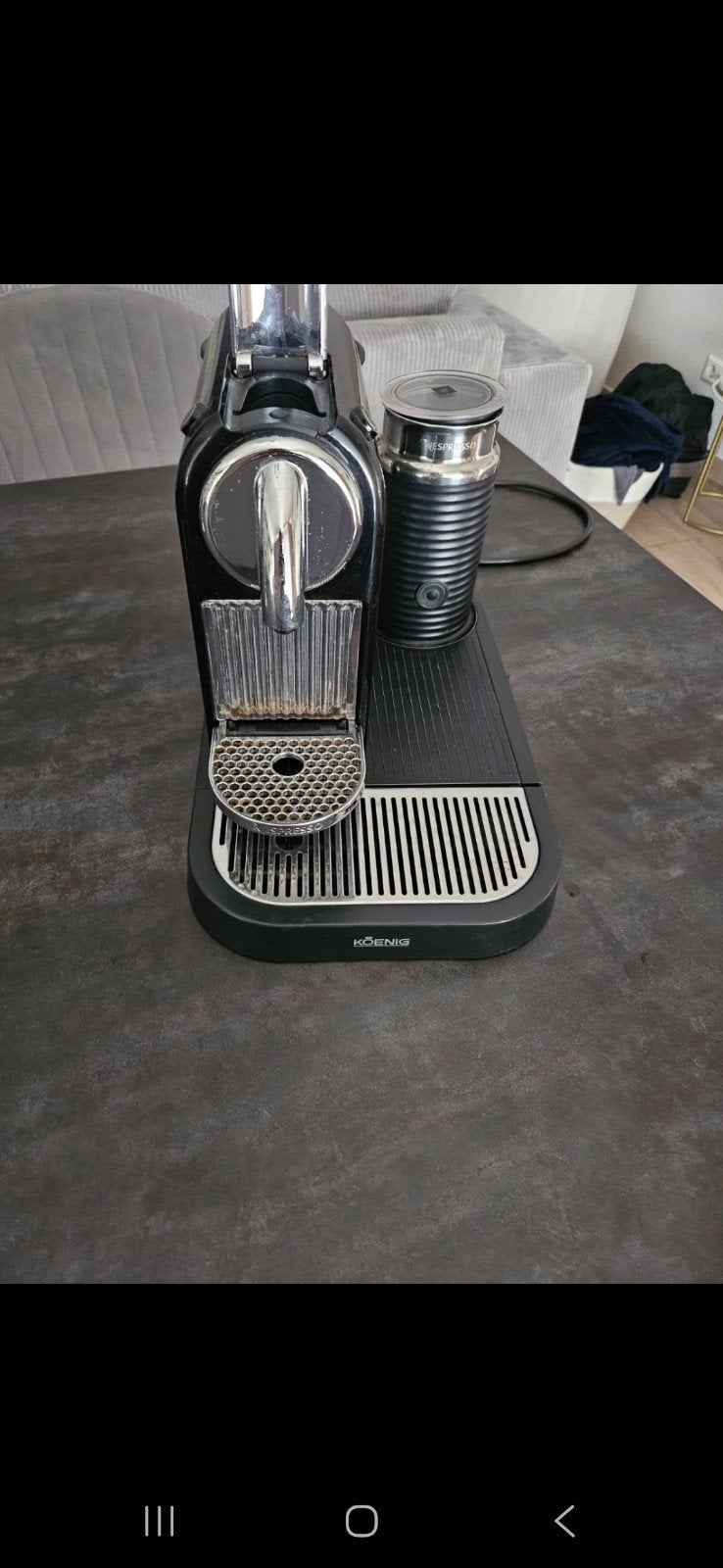 Machine a café Koenig Nespresso presque jamais utilisée, Machine à espresso, Réservoir d'eau amovible, Enlèvement ou Envoi, Dosettes et capsules de café