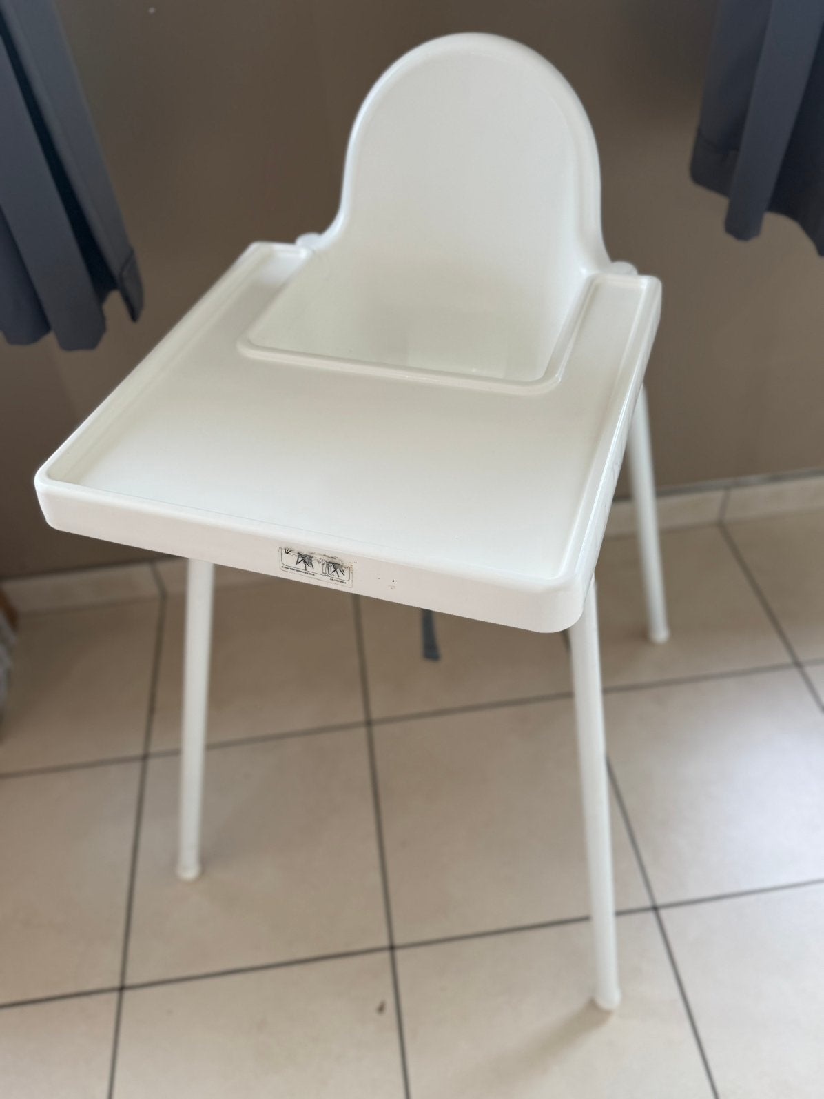 chaise bébé ikea, Enfants & Bébés, Enlèvement, Comme neuf