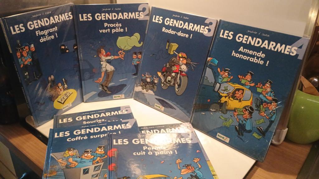 Les Gendarmes stripboeken, 8 delen., Ophalen of Verzenden