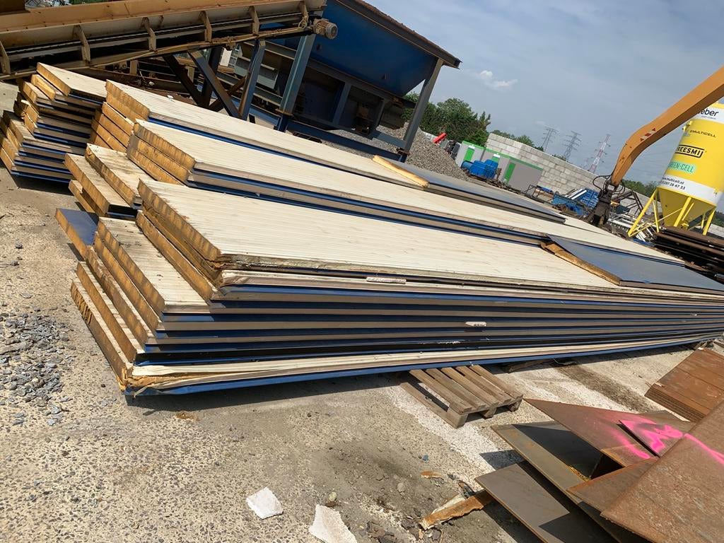 Wandplaten , geïsoleerd, Doe-het-zelf en Bouw, Ophalen, Gebruikt, Overige materialen, 100 mm of meer