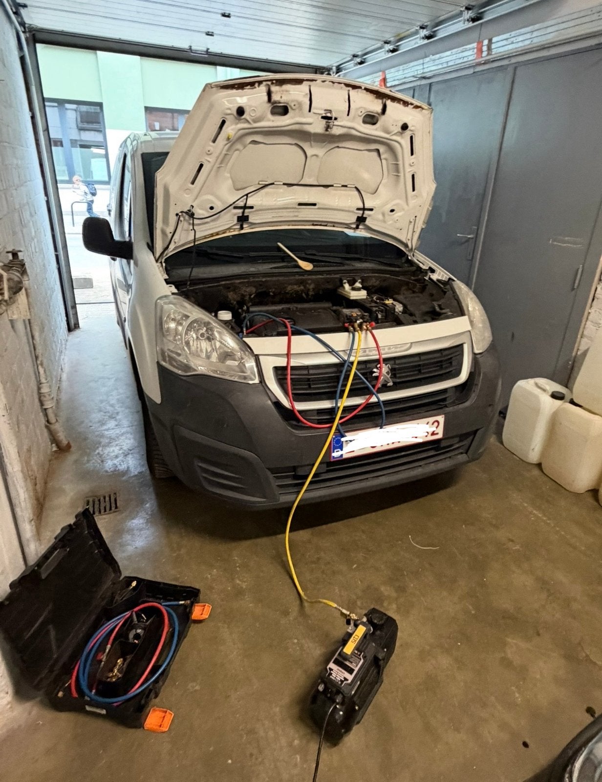 Remplissage gaz airco climatisation voiture, Enlèvement, Neuf
