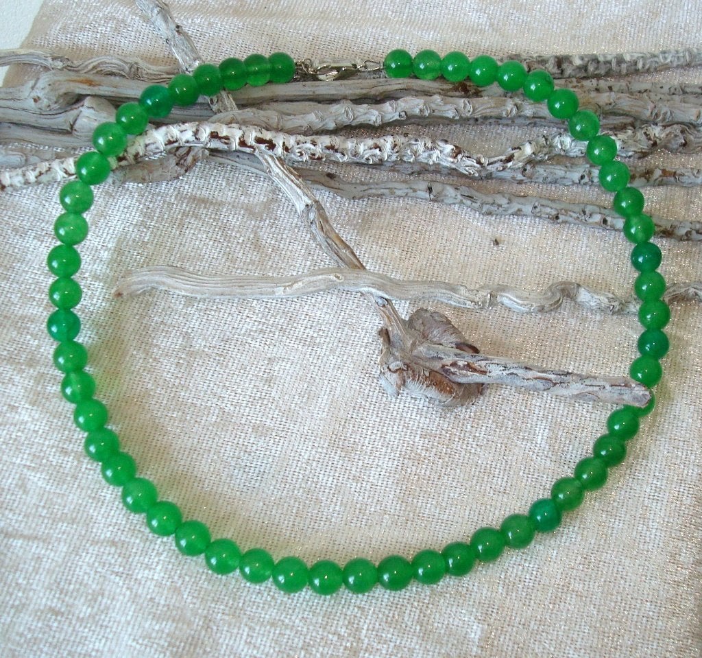 Collier en jade, Bijoux, Sacs & Beauté, Colliers, Neuf, Réglable, Pierre ou Minéral, Vert