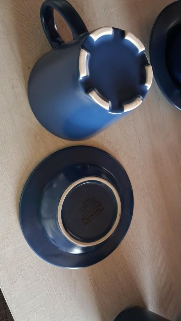 6 tassen en 5 onderbordjes merk ikea, Ophalen, Zo goed als nieuw