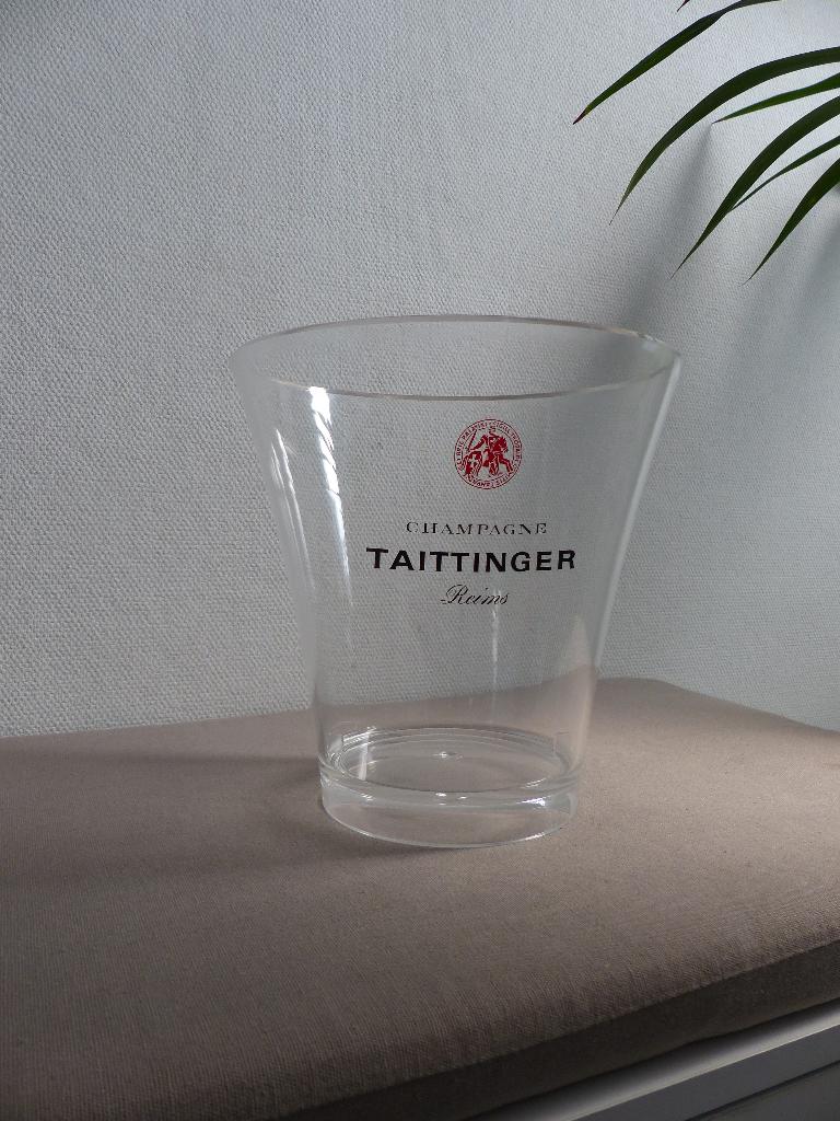 Seau à champagne transparent Taitinger - parfait état, Collections, Enlèvement ou Envoi, Comme neuf, Champagne