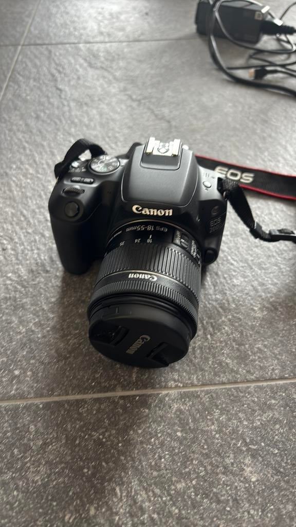 Canon eos 200d, Audio, Tv en Foto, Fotocamera's Digitaal, Ophalen, Zo goed als nieuw, Canon