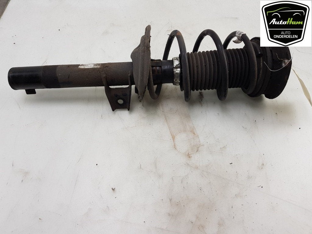 AMORTISSEUR OU ABSORBEUR DE CHOC AVANT DROIT (|5Q0413023GP|), Dhr. J. Ham, Volkswagen, Administratie@autoham.nl, Utilisé