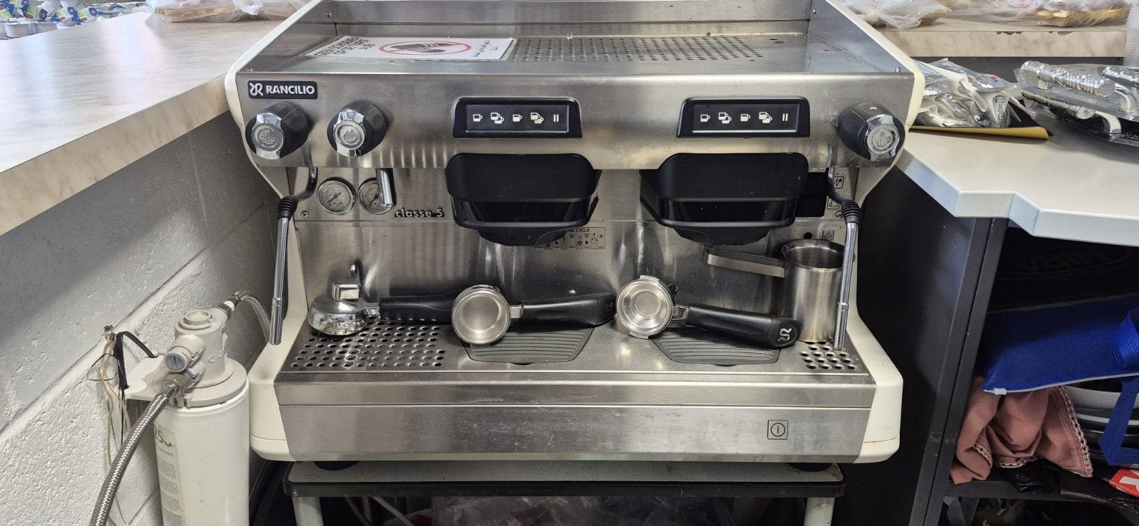 Rancilio 5 USB 2 GR Barista Koffiemachine, Elektronische apparatuur, Koffiezetapparaten, Ophalen, Koffiemachine
