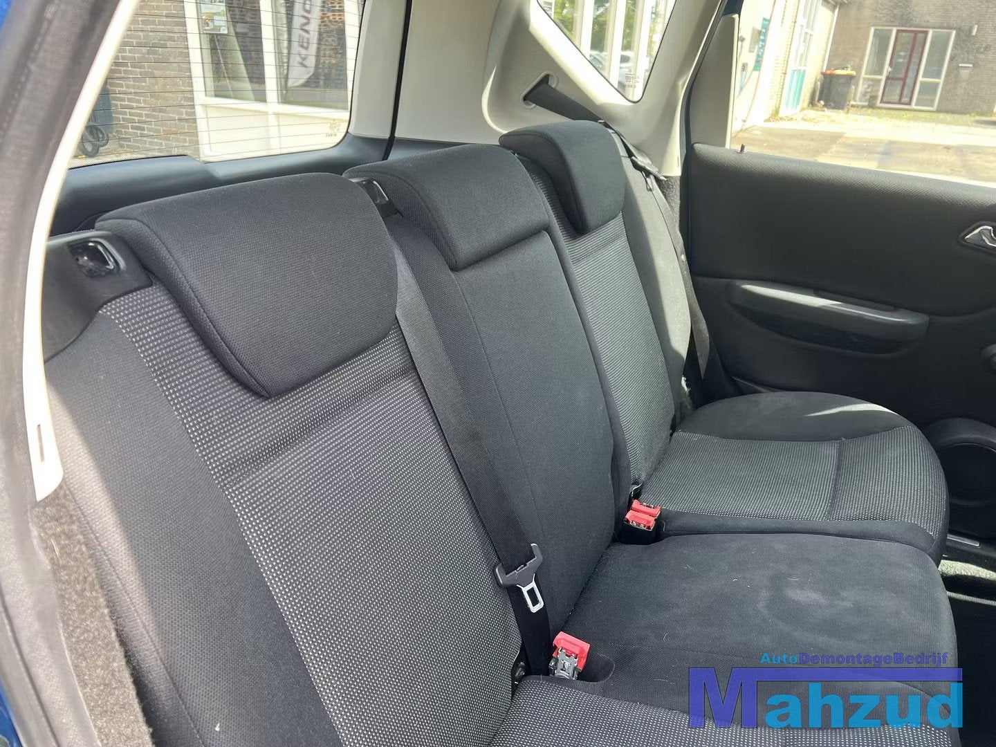MERCEDES A KLASSE W169 Stof interieur stoel bank deurpaneel, Gebruikt, Mercedes-Benz AG, Mercedes-Benz, Mercedesstrasse 120
70372  Stuttgart, DE
