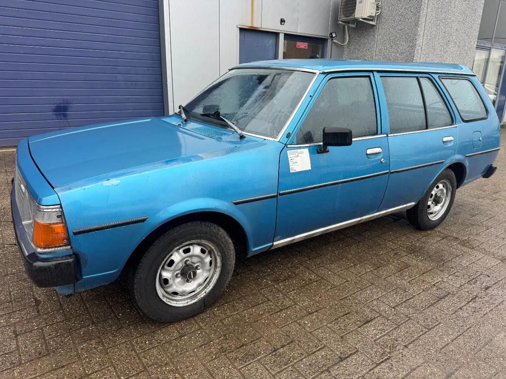Mazda 323 *OLDIE-VERRY GOOD SHAPE* (bj 1980), Autos, Achat, Entreprise, Boîte manuelle, 5 portes