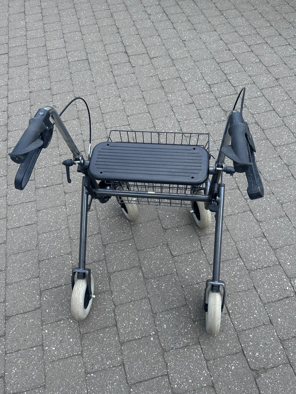 Rollator, Diversen, Ophalen, Lichtgewicht, Zo goed als nieuw