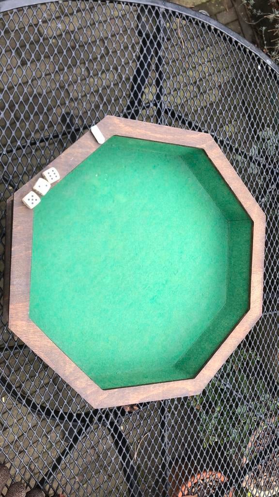 Oude pietjesbak met teerlingen en krijt, Sport en Fitness, Bowlen, Ophalen, Gebruikt, Overige typen