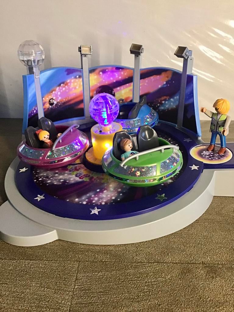 Playmobil kermis draaimolen met ballen kraam, Ophalen of Verzenden, Zo goed als nieuw