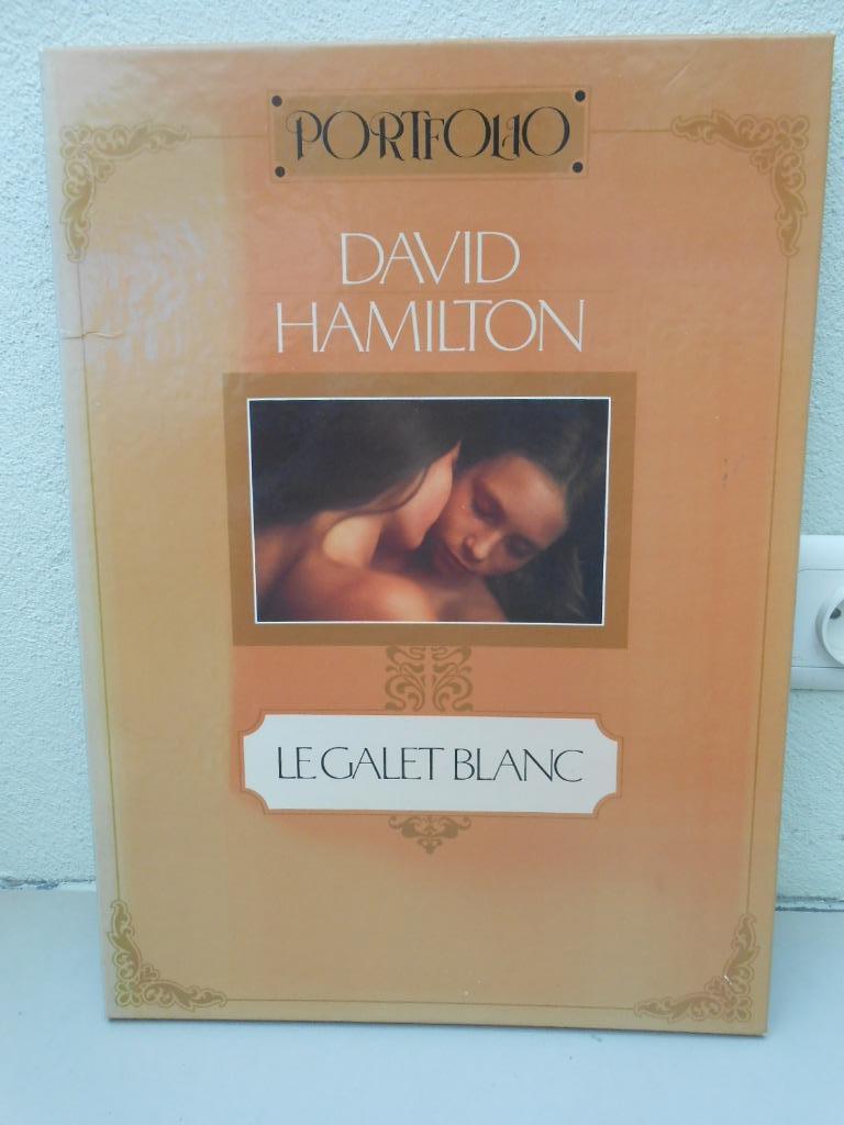 David Hamilton, ongecensureerde map,  Le Galet Blanc...., Ophalen, 1980 tot heden, Zo goed als nieuw, Foto