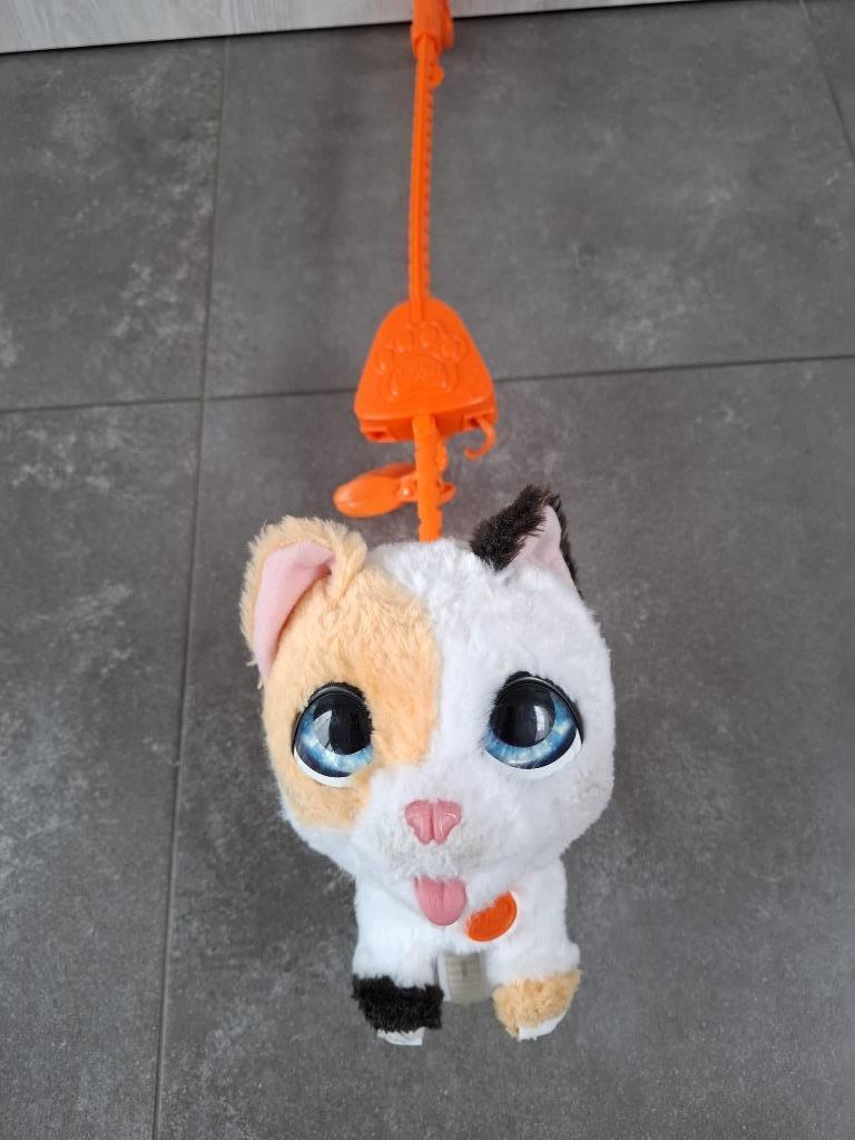 Furreal - katje (met 'brokjes'), Kinderen en Baby's, Ophalen, Gebruikt