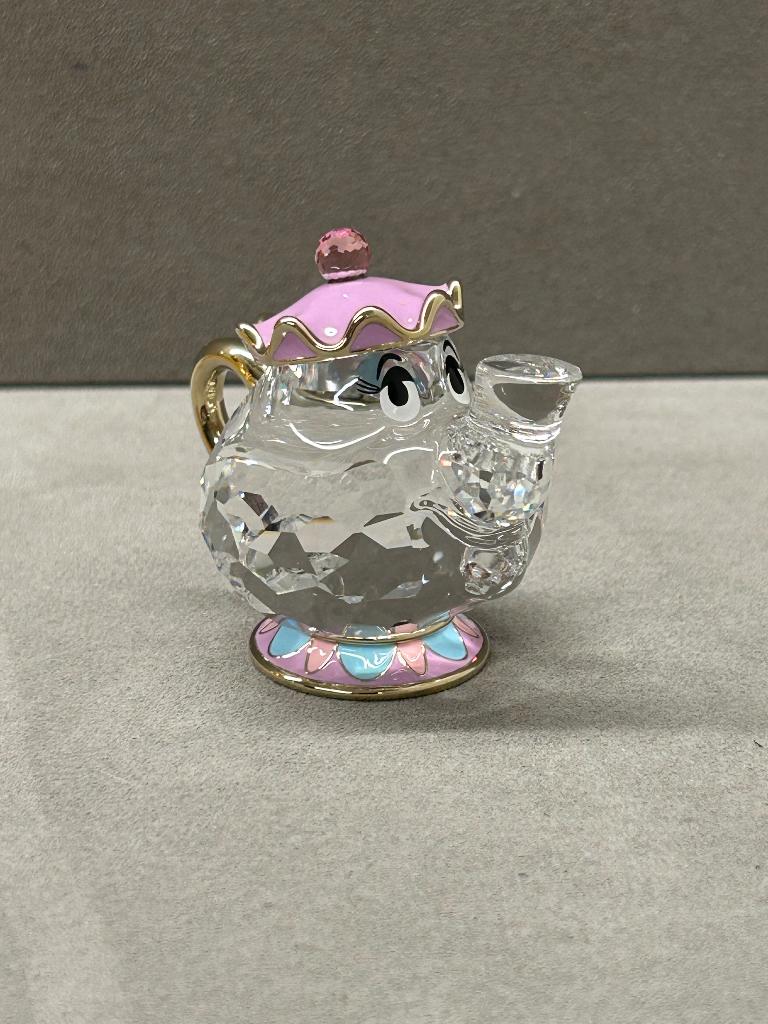 Swarovski Disney Mrs Potts, Mevrouw Theepot, Verzamelen, Ophalen of Verzenden, Nieuw, Figuurtje
