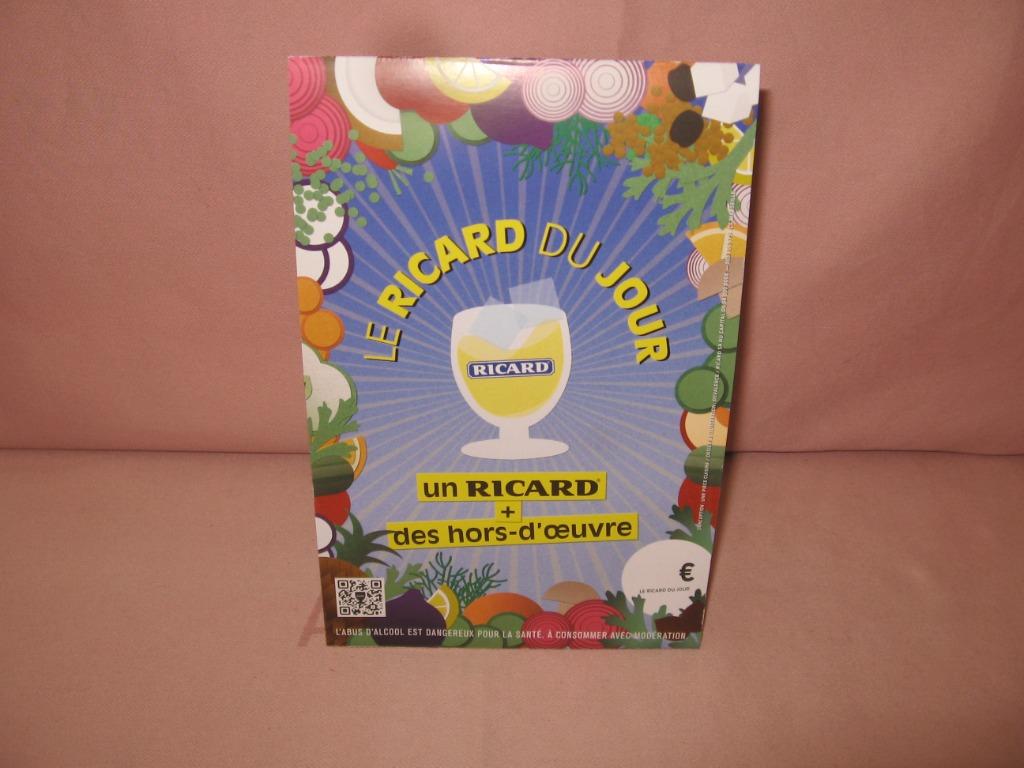 11 Ricard kartonnen staanders Le Ricard du jour un Ricard, Verzamelen, Ophalen of Verzenden, Zo goed als nieuw, Reclamebord