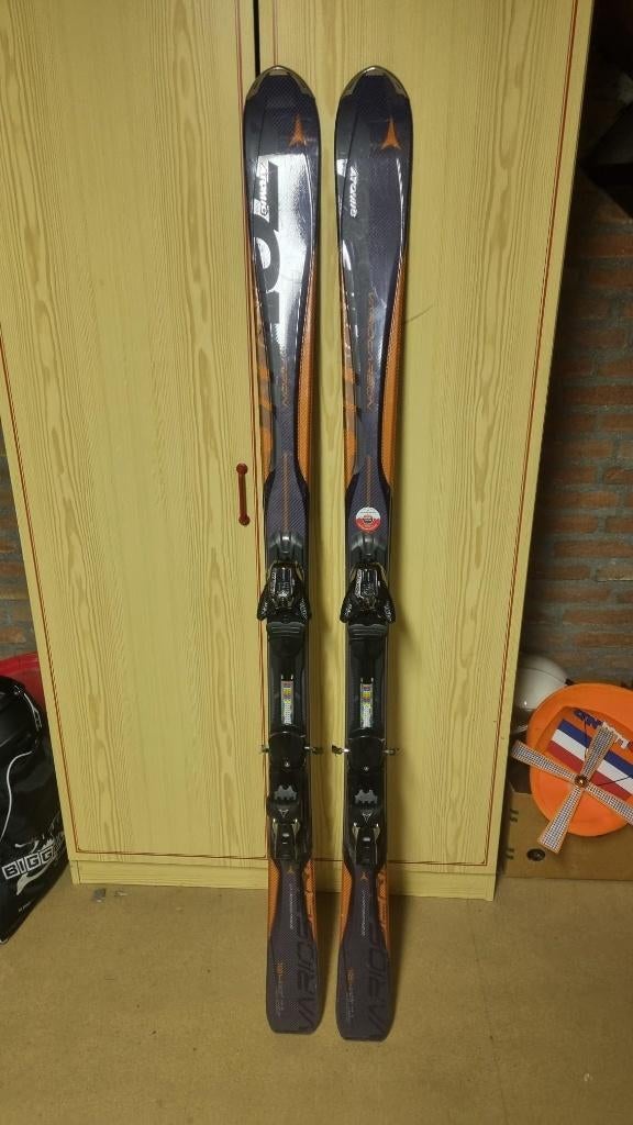 Mooie set Atomic ski's lengte 164 cm Carve, Sports & Fitness, Ski & Ski de fond, Utilisé, Skis, Atomic, Carving, 160 à 180 cm