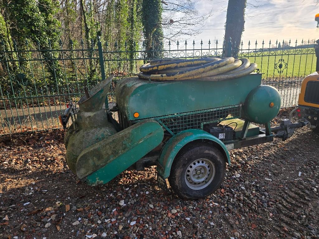 Chape pomp Bremat Deutz, Ophalen