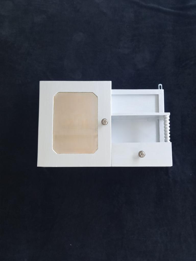 Armoire Murale Nacré Avec Miroir et Etagères, Enlèvement ou Envoi, Comme neuf, Armoire à miroir