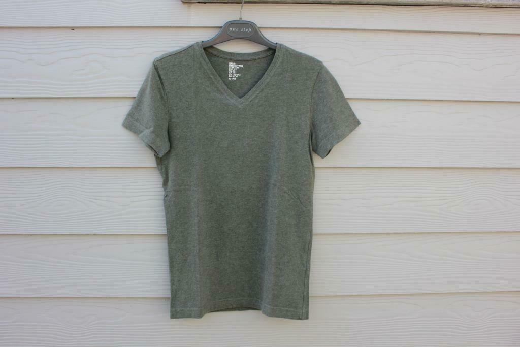 T-shirt H&M slim fit col V kaki chiné (XS), Vêtements | Hommes, T-shirts, Enlèvement ou Envoi, Porté, H&M