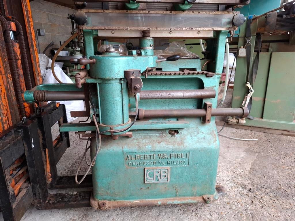 Zwaluwstaartfreesmachine, Enlèvement