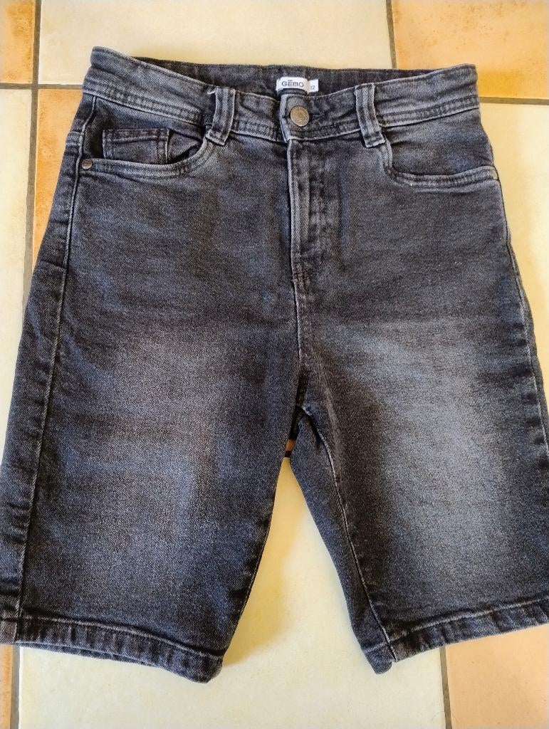 Bermuda noir garçons 12 ans, Ophalen of Verzenden, Zo goed als nieuw, Gemo, Jongen