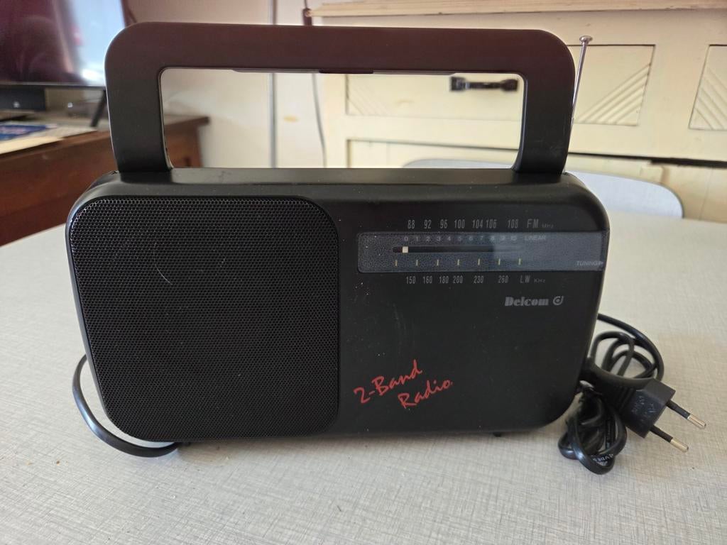 Delcom 2 Band Radio., Audio, Tv en Foto, Radio's, Ophalen of Verzenden, Zo goed als nieuw, Radio