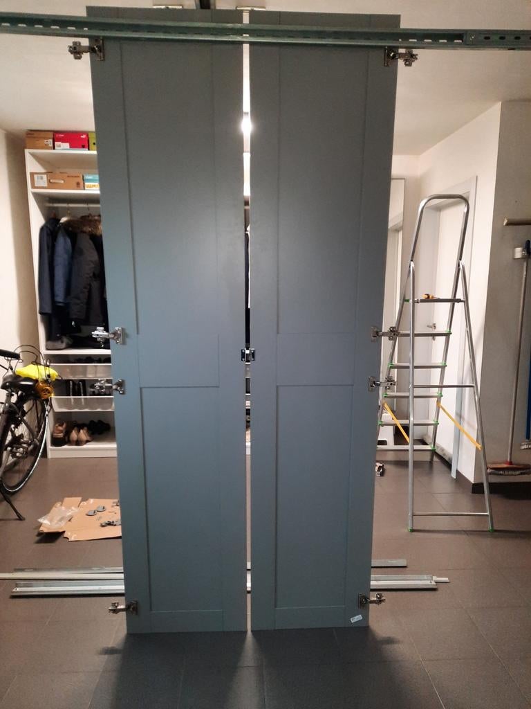2 pax kast deuren van 229 x 50cm "GEEN KOERIER TOESTANDEN", Ophalen, Zo goed als nieuw