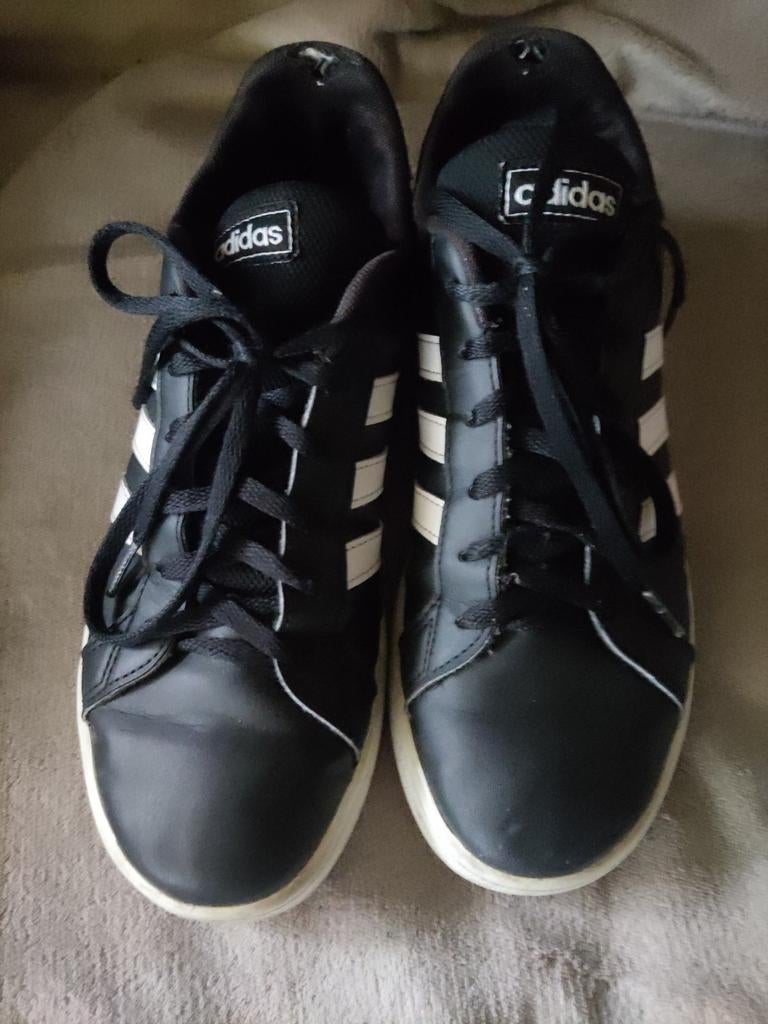 Adidas Sneakers, black and white, size: 38, Kleding | Dames, Schoenen, Ophalen of Verzenden, Gedragen