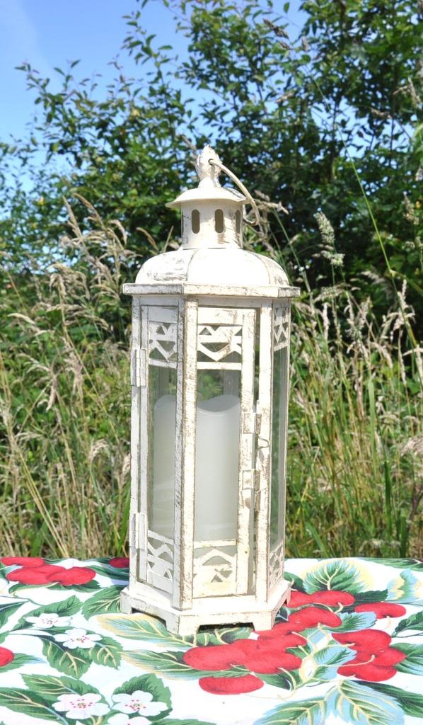 lanterne metal 34 cm avec fausse bougie lumineuse, Enlèvement ou Envoi, Comme neuf, Crème