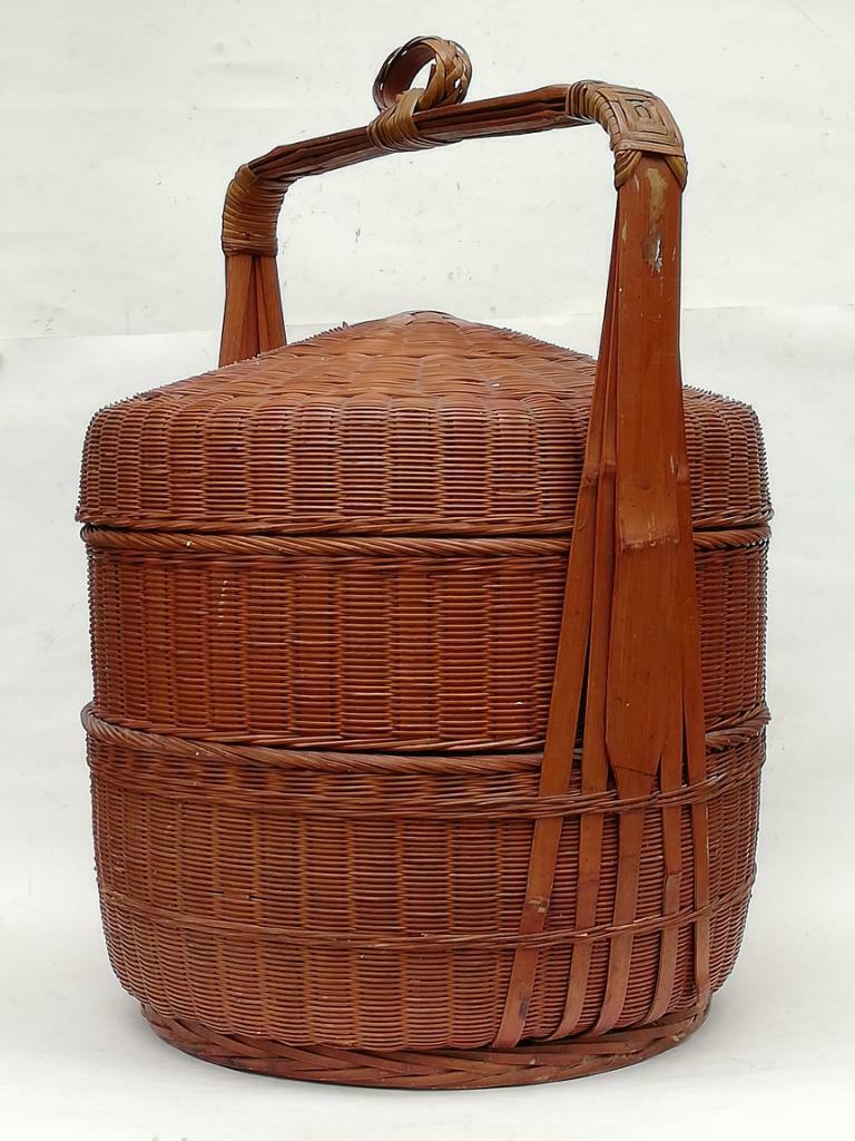 Mooie grote gevlochten naaimand in bamboe - China of Japan, Ophalen