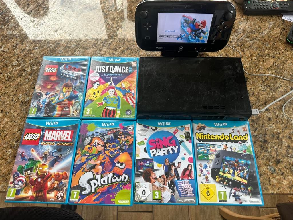 Nintendo wii u, Games en Spelcomputers, Ophalen of Verzenden, Gebruikt, Met games