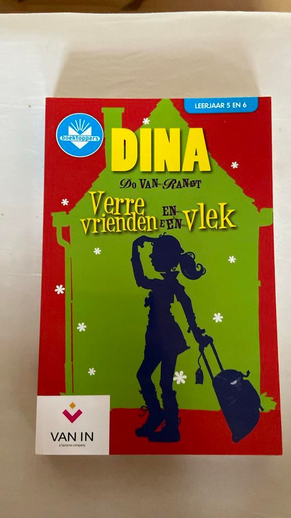 Verre vrienden en een vlek - DINA, Boeken, Kinderboeken | Jeugd | 10 tot 12 jaar, Nieuw, Fictie, Ophalen