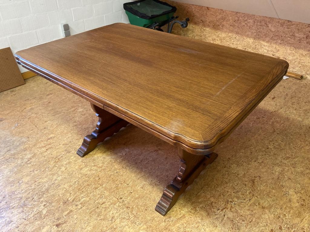 Klassieke massief houten tafel, uitschuifbaar, Ophalen, Gebruikt