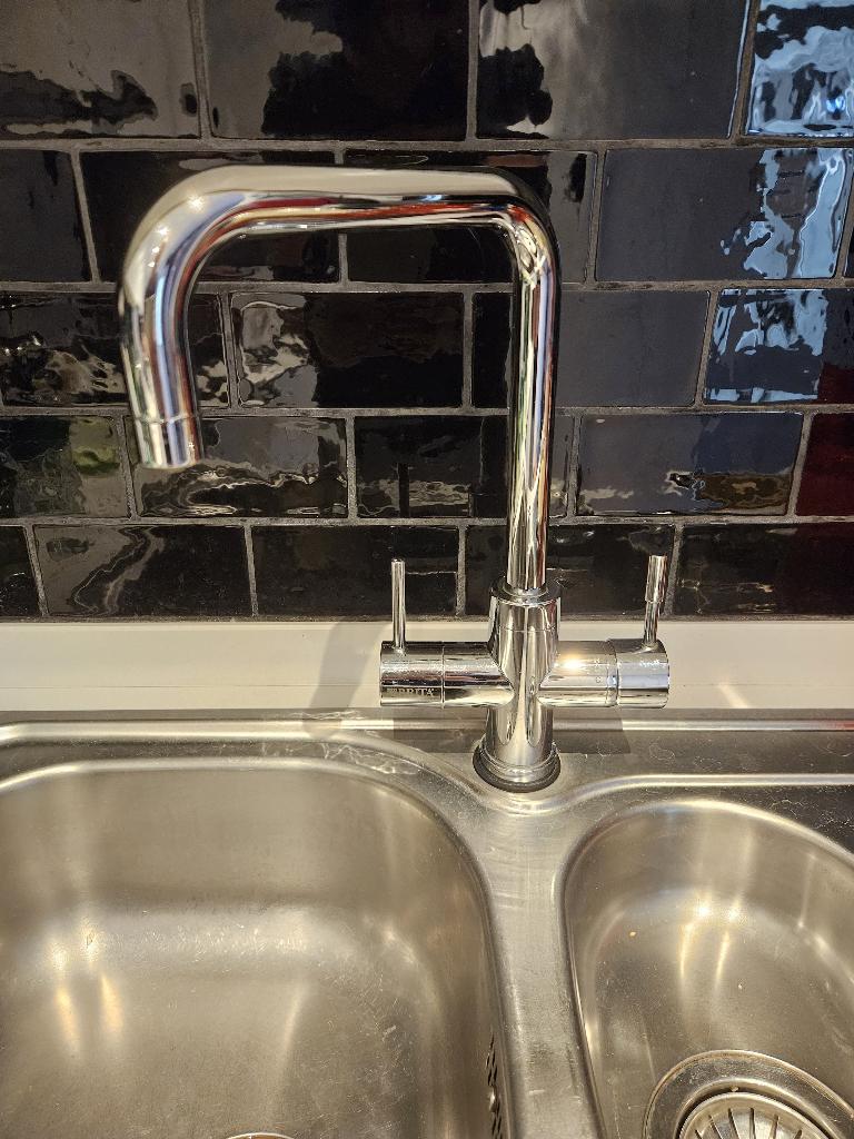 BRITA 3-weg waterkraan WD3040 + 3 filters P1000, Enlèvement, Utilisé