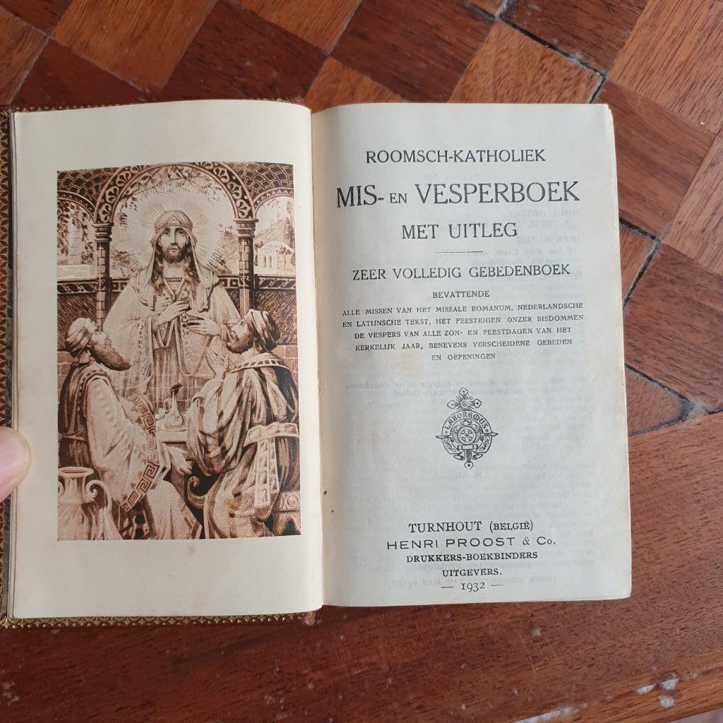 Mis en vesperboek, Antiek en Kunst, Ophalen