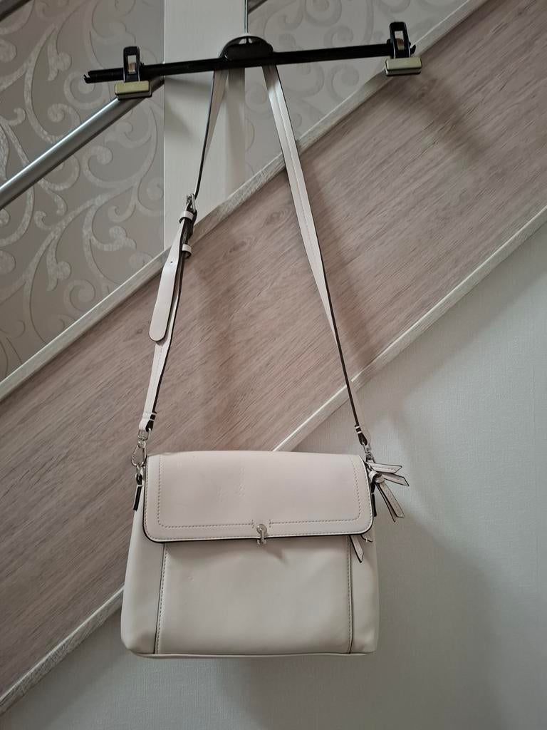 Handtas wit, Handtassen en Accessoires, Tassen | Damestassen, Ophalen of Verzenden, Wit, Handtas