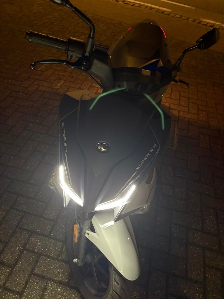 Kymco super 8 50cc 4 takt, Fietsen en Brommers, Scooters | Kymco, Ophalen, Benzine, 50 cc, Super 8