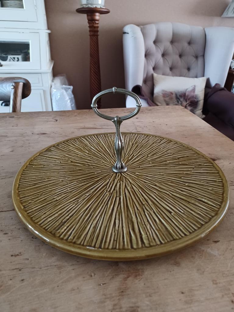 ERNEST D´HOSSCHE voor BOCH FRERES KERALUX serveerschaal met, Ophalen of Verzenden