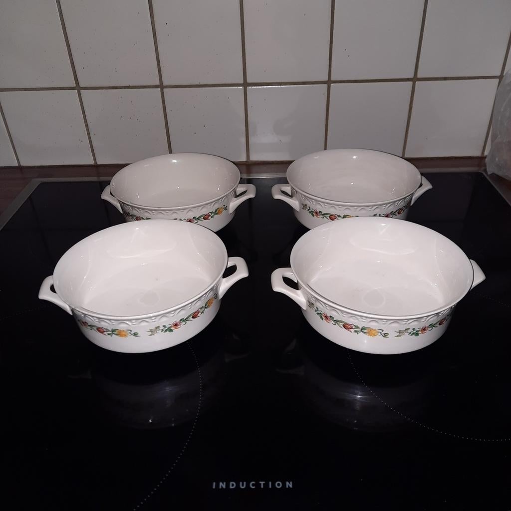 Boch kommen , 4 st . Prima staat . Bieden . 13 cm diameter ., Ophalen of Verzenden