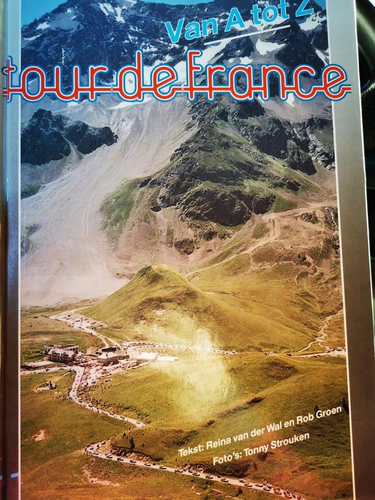 Ronde van Frankrijk van A tot Z  Reina van der Wal,1989 uitg, Reina van der wal, Enlèvement ou Envoi, Comme neuf, Course à pied et Cyclisme