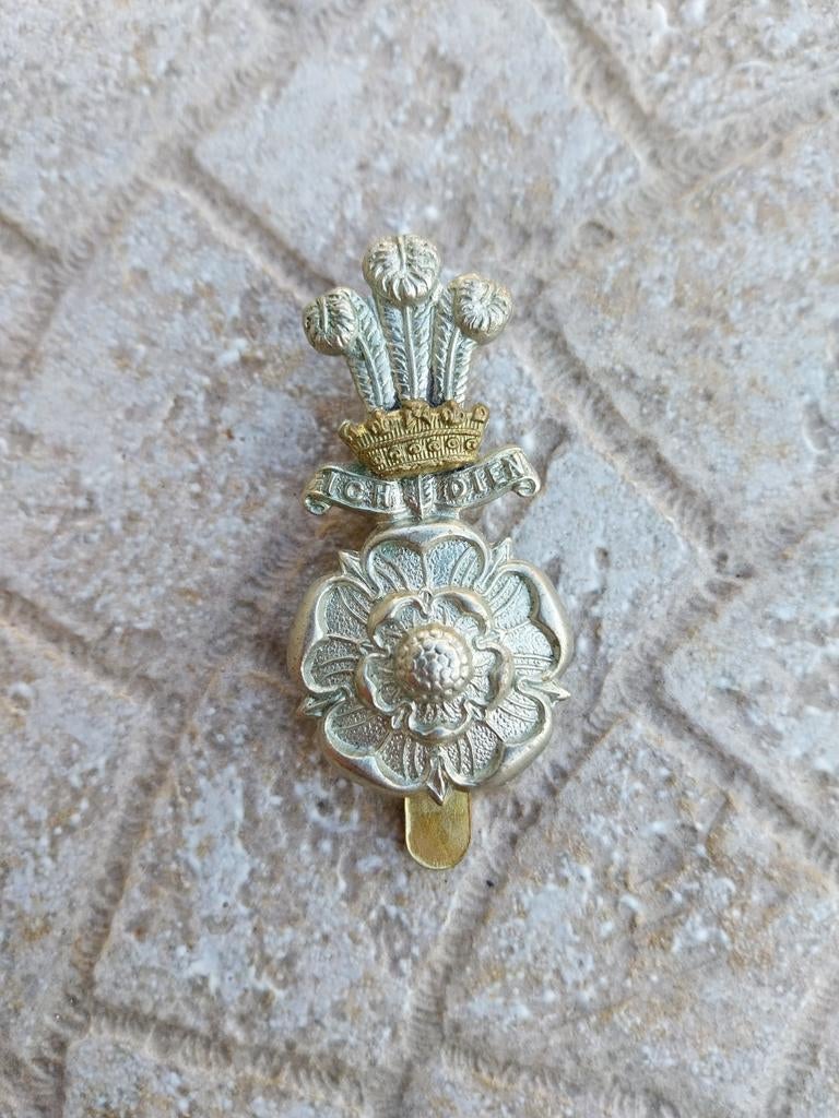 Yorkshire hussars Cap badge wo1 14-18, Verzamelen, Ophalen of Verzenden